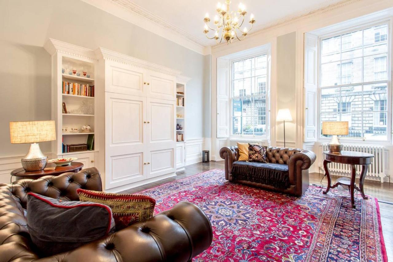 Joivy Converted Flat In Historic Building In New Town Edinburgh Exterior photo